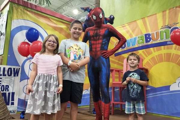 Dinner & Fun with Spider-Man!