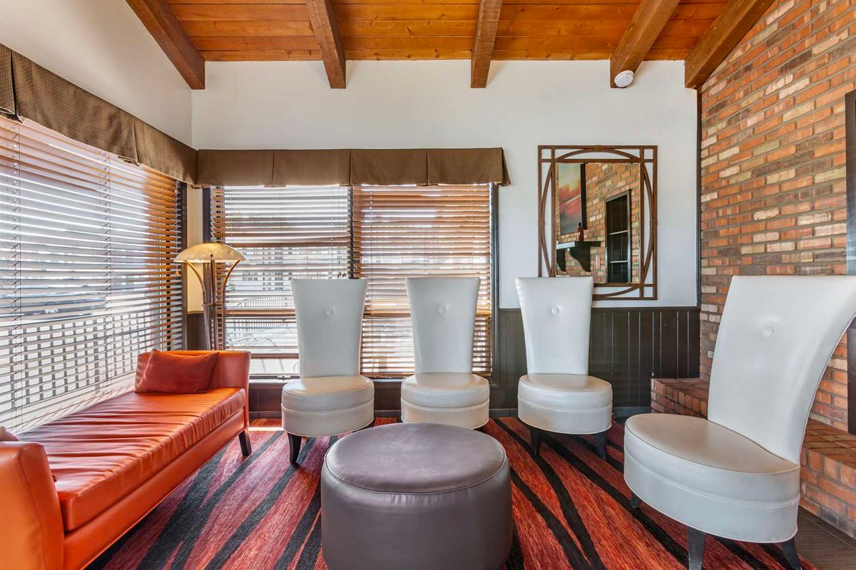 Sloppy Mary's House of Comedy - Las Vegas (21+)