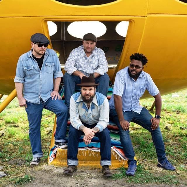 Justin Pickard & The Thunderbird Winos LiveFromKickbacks in Denison