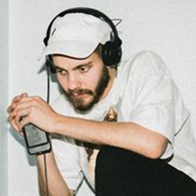 SAN HOLO