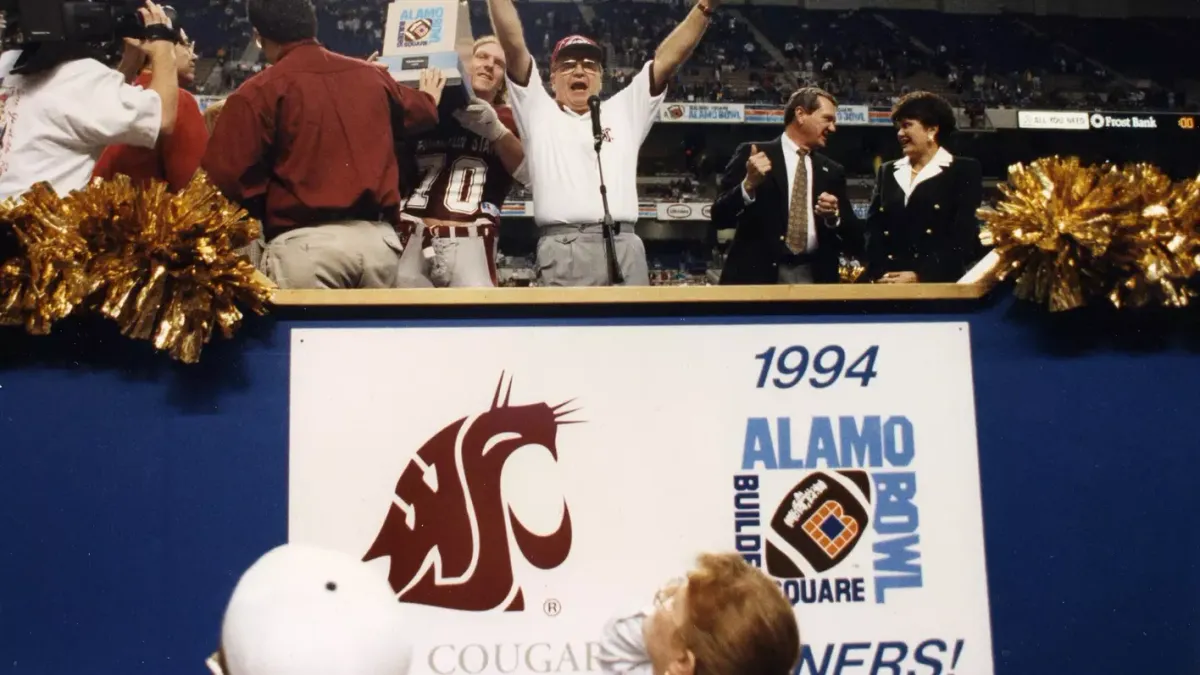 Parking New Orleans Privateers at Houston Cougars Mens Basketball