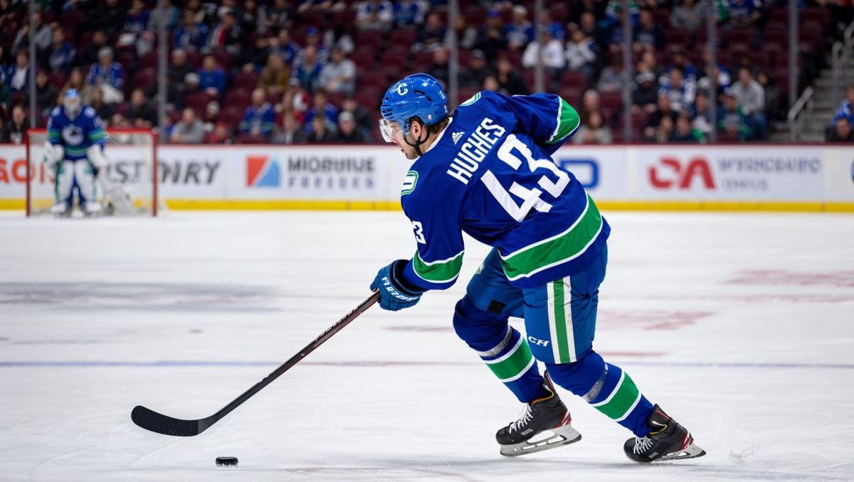 Chicago Blackhawks vs. Vancouver Canucks