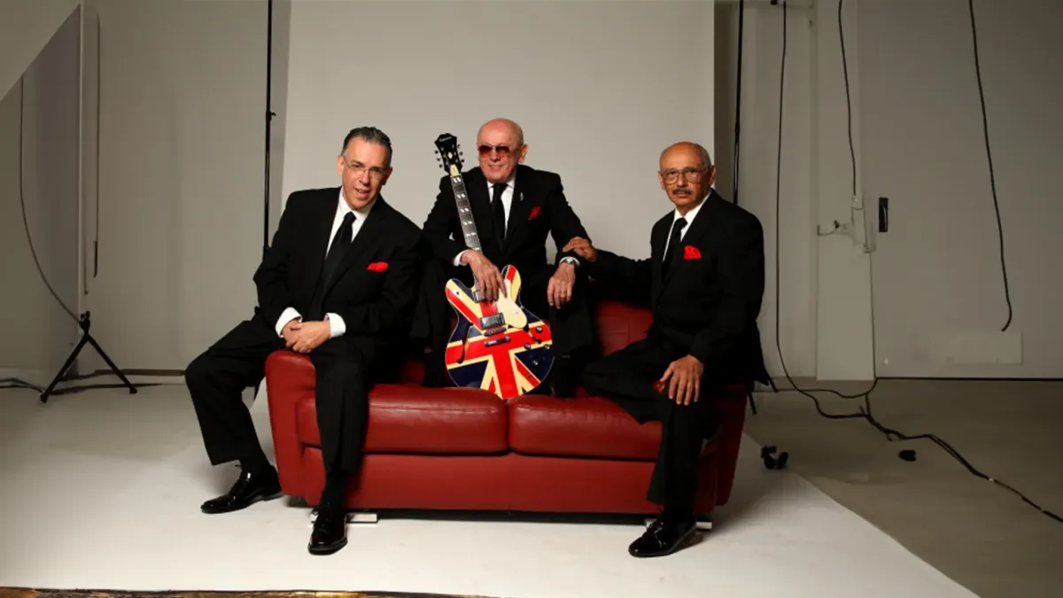 Los Baby's, Los Falcons in Guadalajara