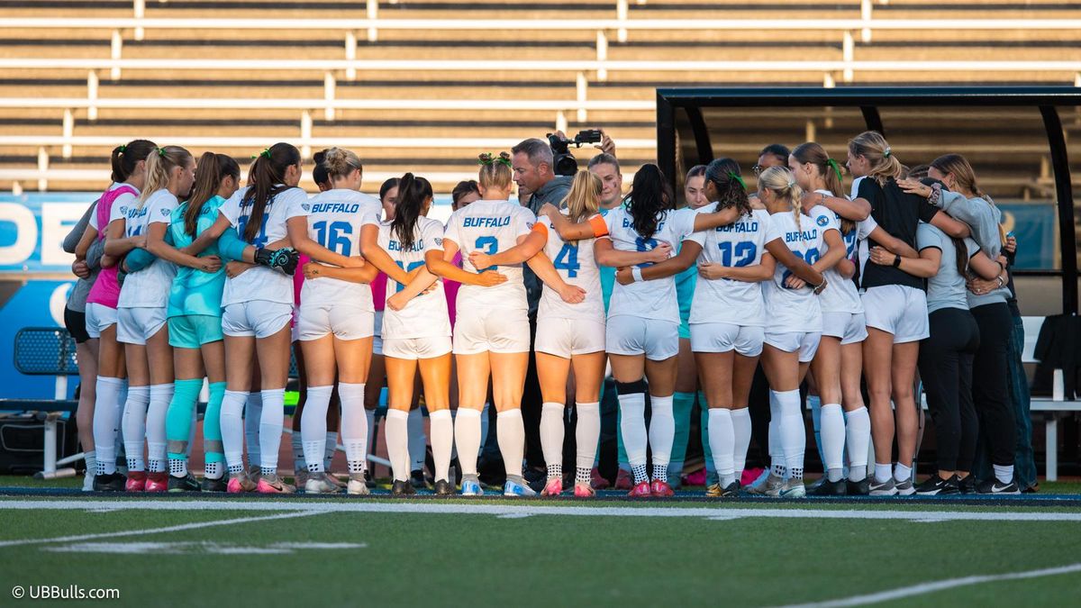 Parking Buffalo Bulls at Central Michigan Chippewas Football
