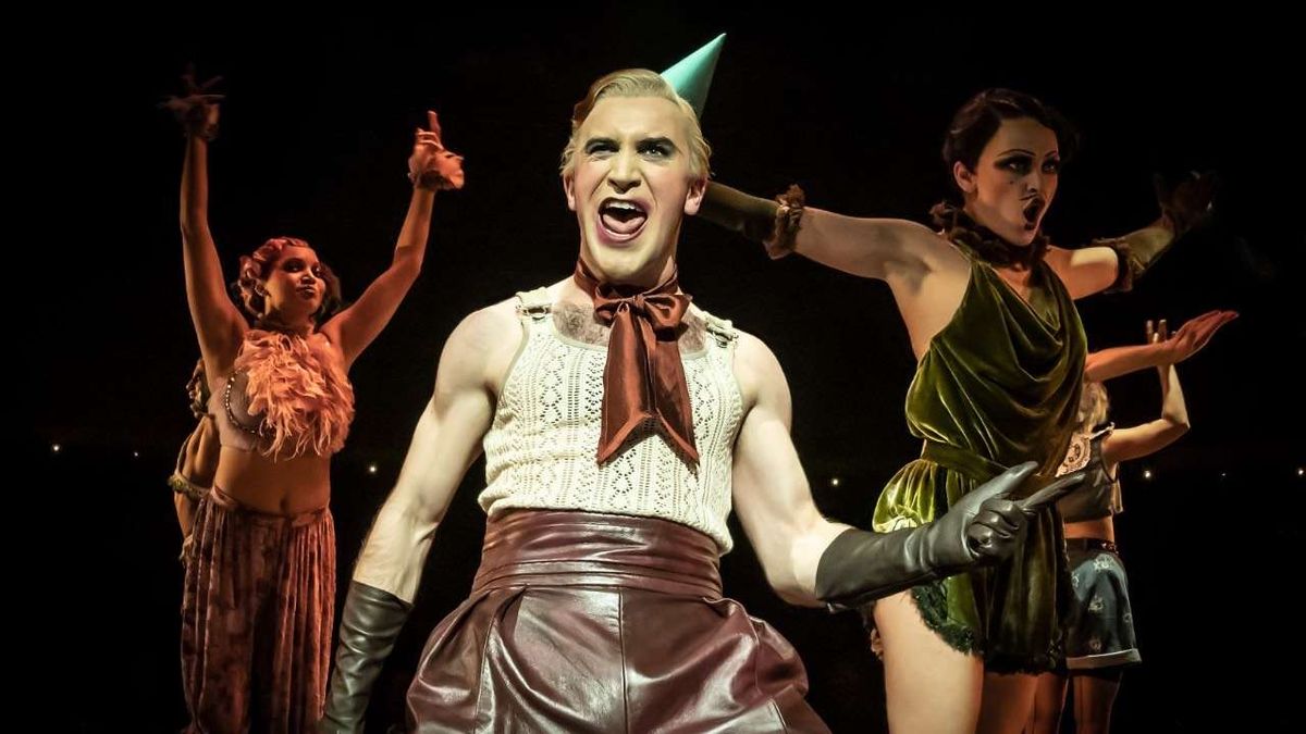 Cabaret at the Kit Kat Club