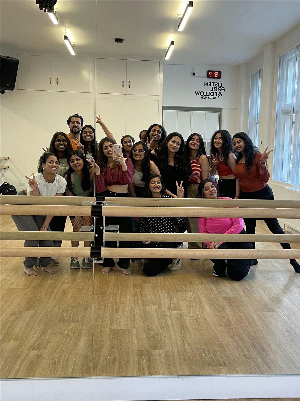 Dance Workshop - Hips don't lie song