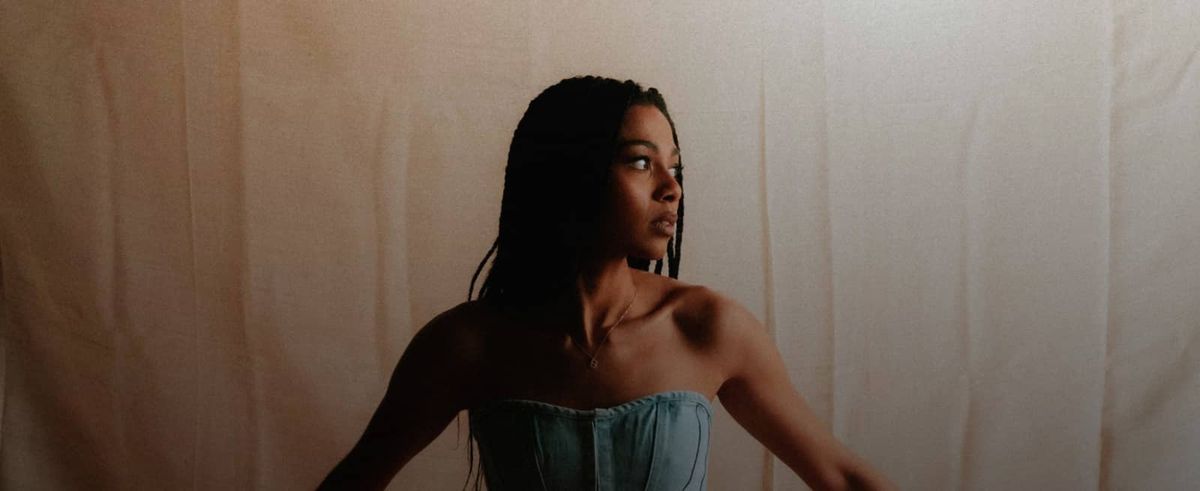 Brooke Combe Leeds Tickets