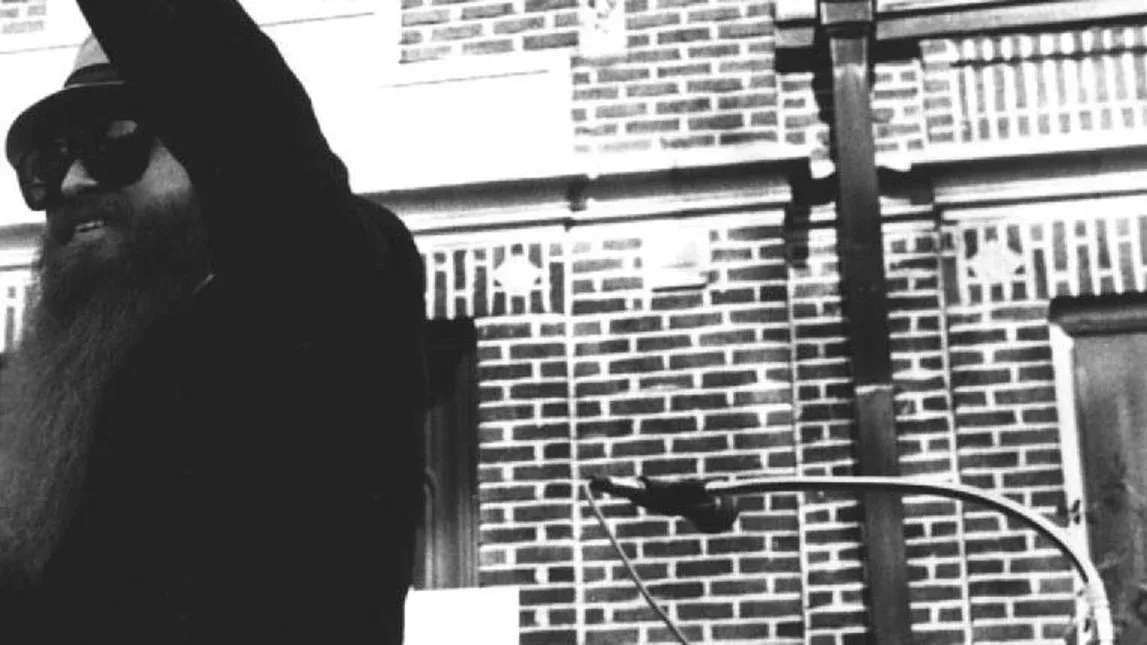 ZZ Top, Dwight Yoakam in Huntsville