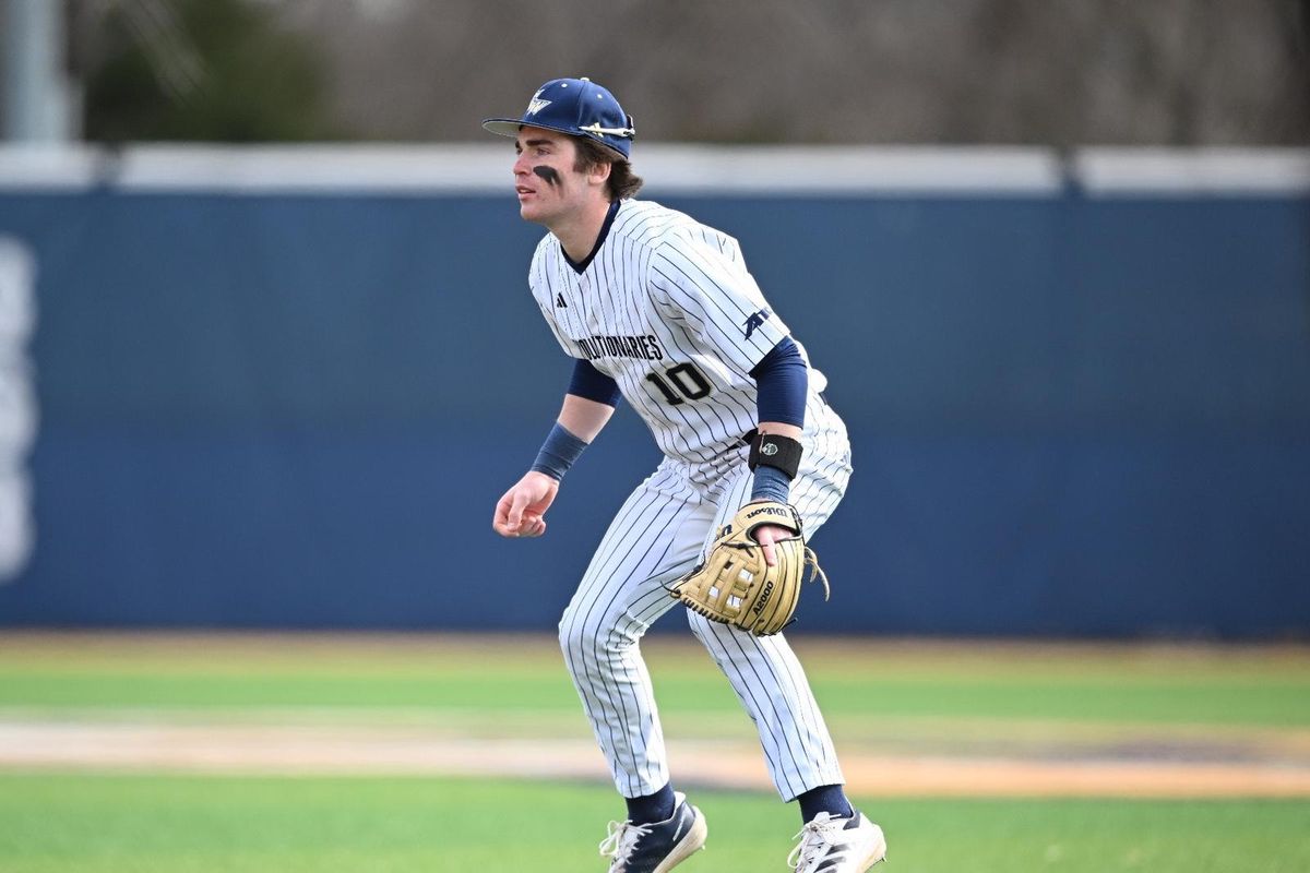 Parking Maryland Eastern Shore Hawks at Longwood Lancers Mens Basketball