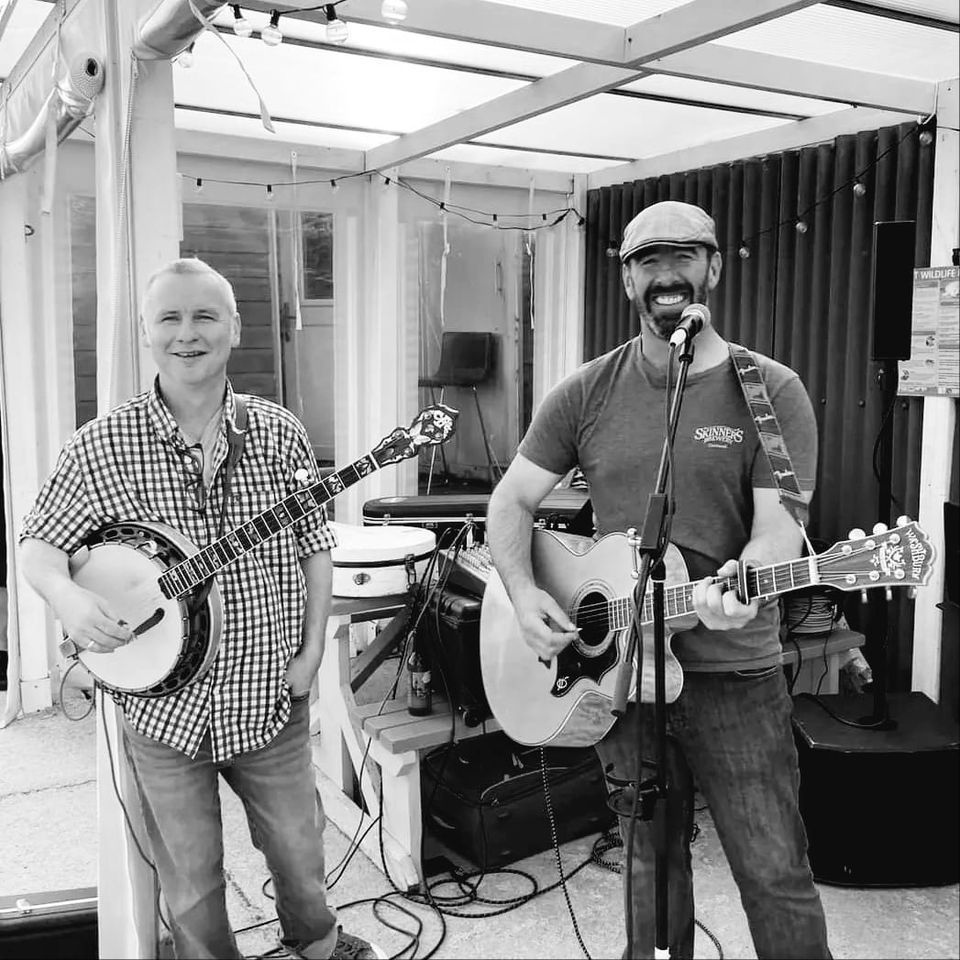 Will Keating & John Dowling live at Castle Beach, Falmouth