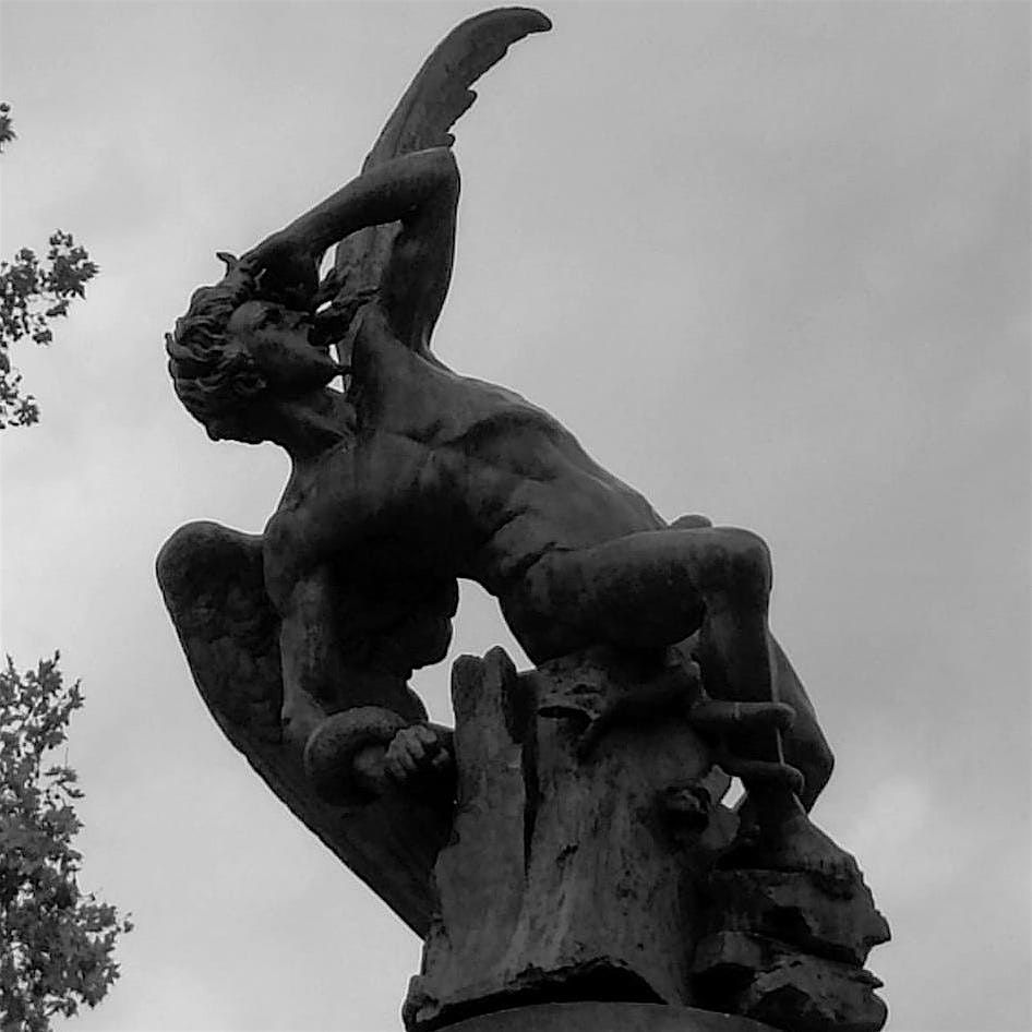 Free Tour: Misterios y secretos de "El Retiro"