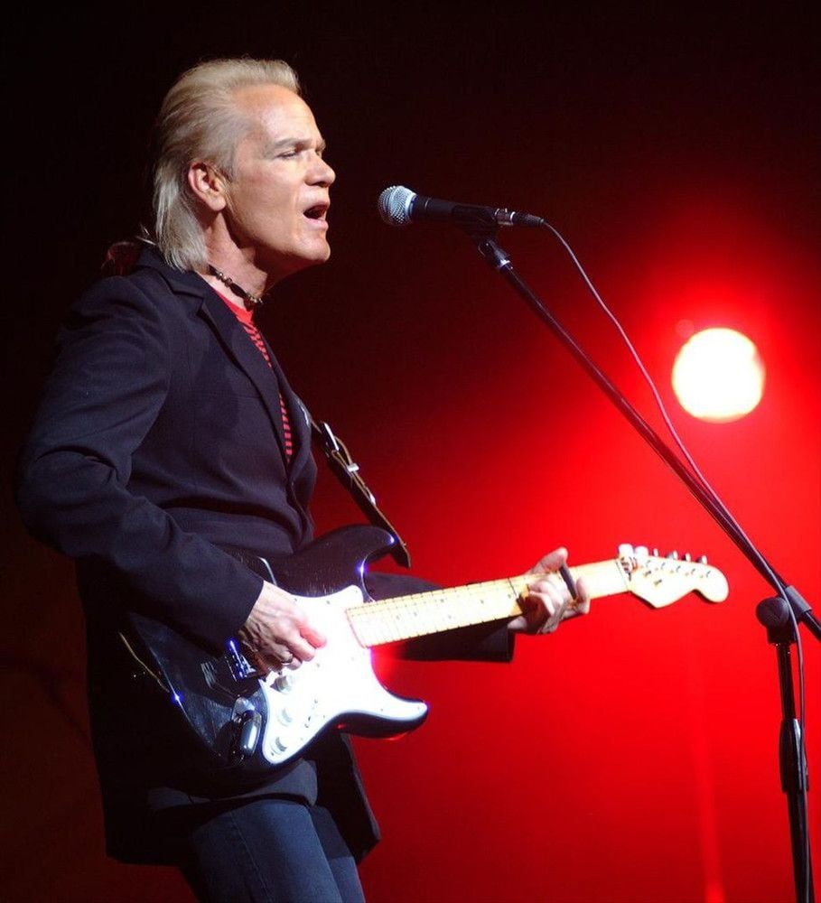 Brian Hyland, Chris Montez, Classic Sounds, Joey Dee & The Starliters, The Excellents in Englewood