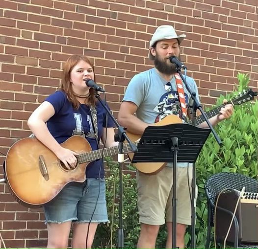 Ellie Rogers and Big Eyes Parker at Smileys | Smiley's Acoustic Café ...