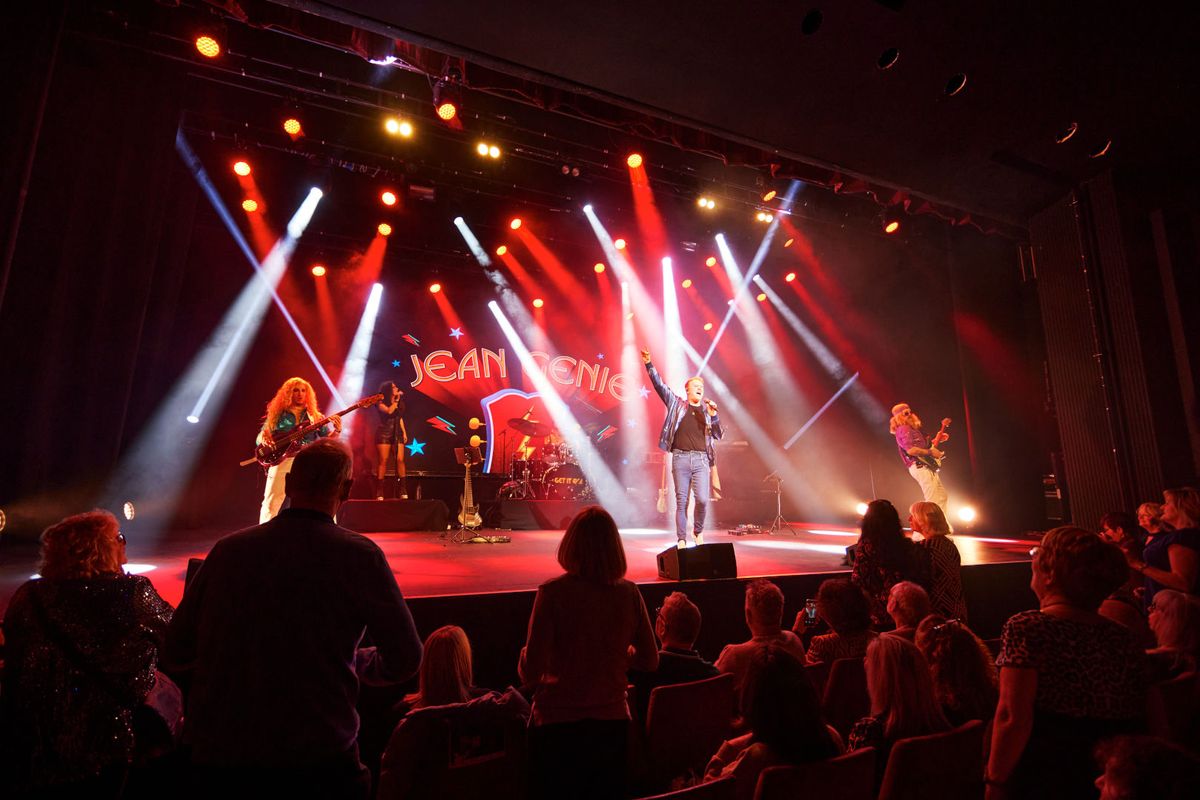 Glam Rock Show at Theatre du Casino du Lac Leamy