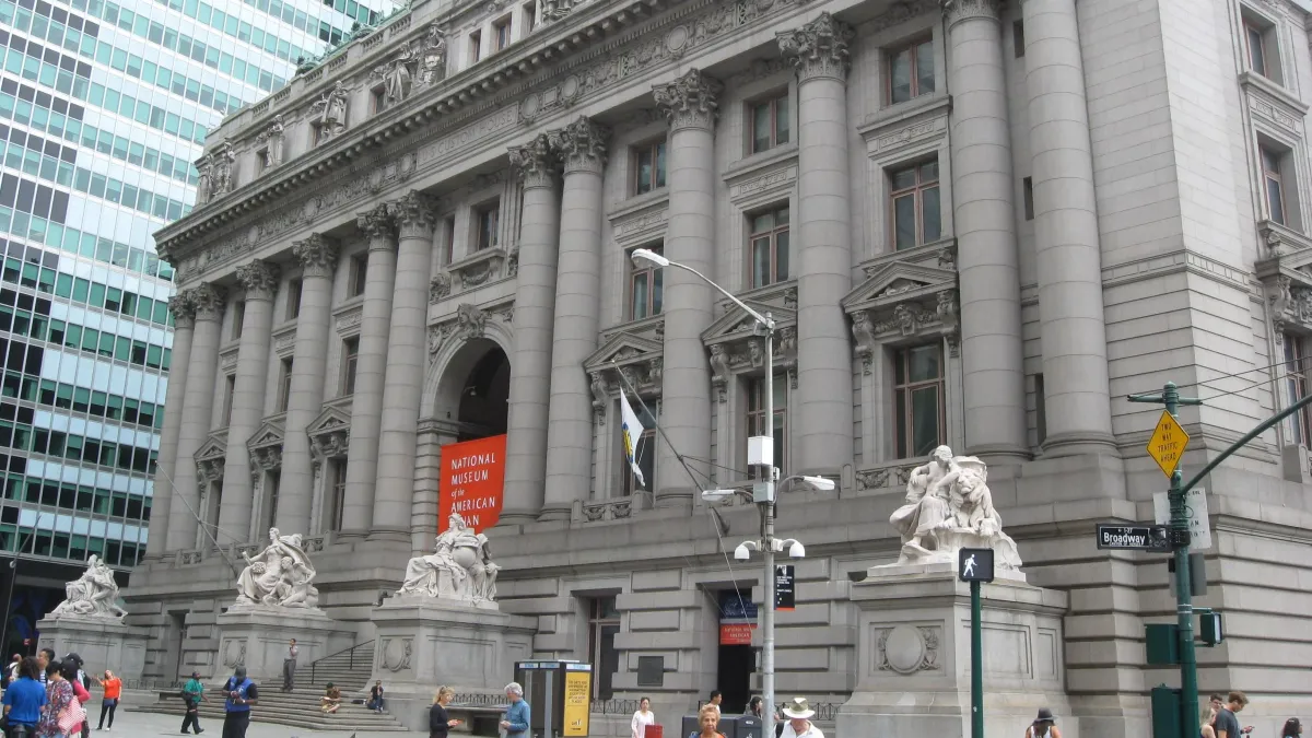 Honoring Our First New Yorkers with a Museum Visit & a Historic Walking Tour