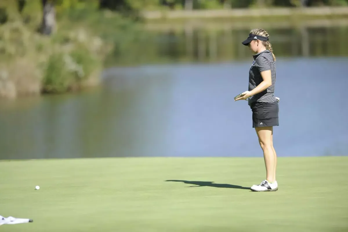 Parking North Florida Ospreys at Wofford Terriers Mens Basketball