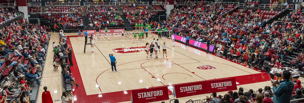 Parking Stanford Cardinal at Louisville Cardinals Womens Volleyball