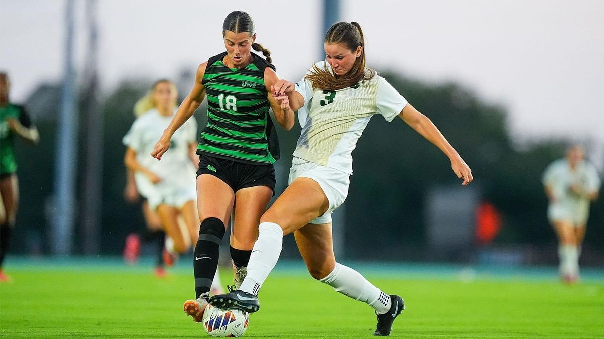 Parking North Texas Mean Green at UTSA Roadrunners Womens Basketball