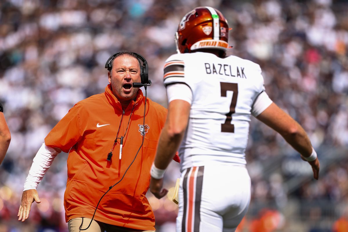 Central Michigan Chippewas at Bowling Green State Falcons Football