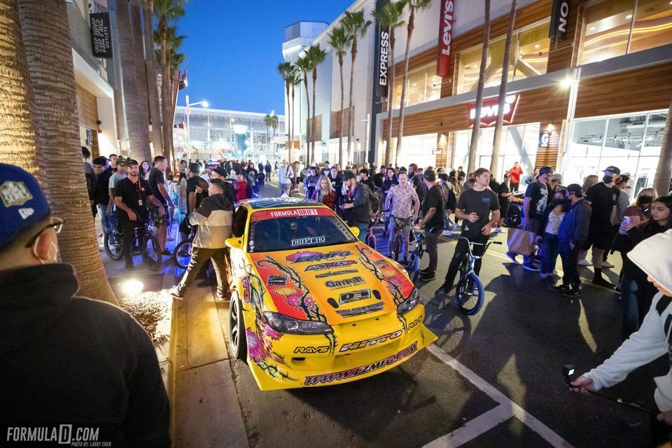 Formula Drift Long Beach PARADE & Meet at The Pike Outlets The Pike