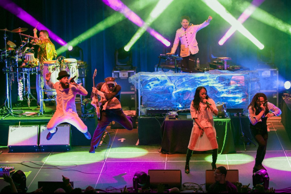 Thievery Corporation (Concert)