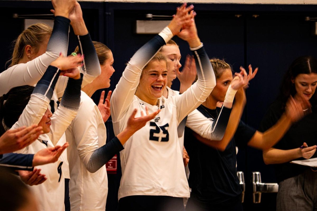 Parking New Hampshire Wildcats at Texas A&M Aggies Womens Volleyball