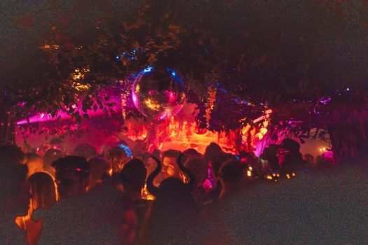 \u2605 Kabinett der Kuriosit\u00e4ten \u2605 2G+