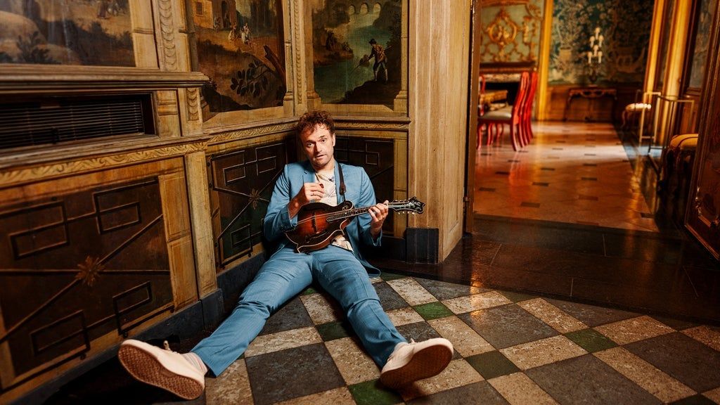 Chris Thile w\/ Chicago Symphony Orchestra