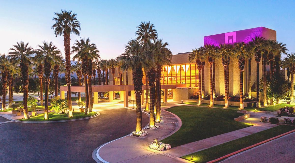 Parking McCallum Theatre Orchestra - Palm Desert