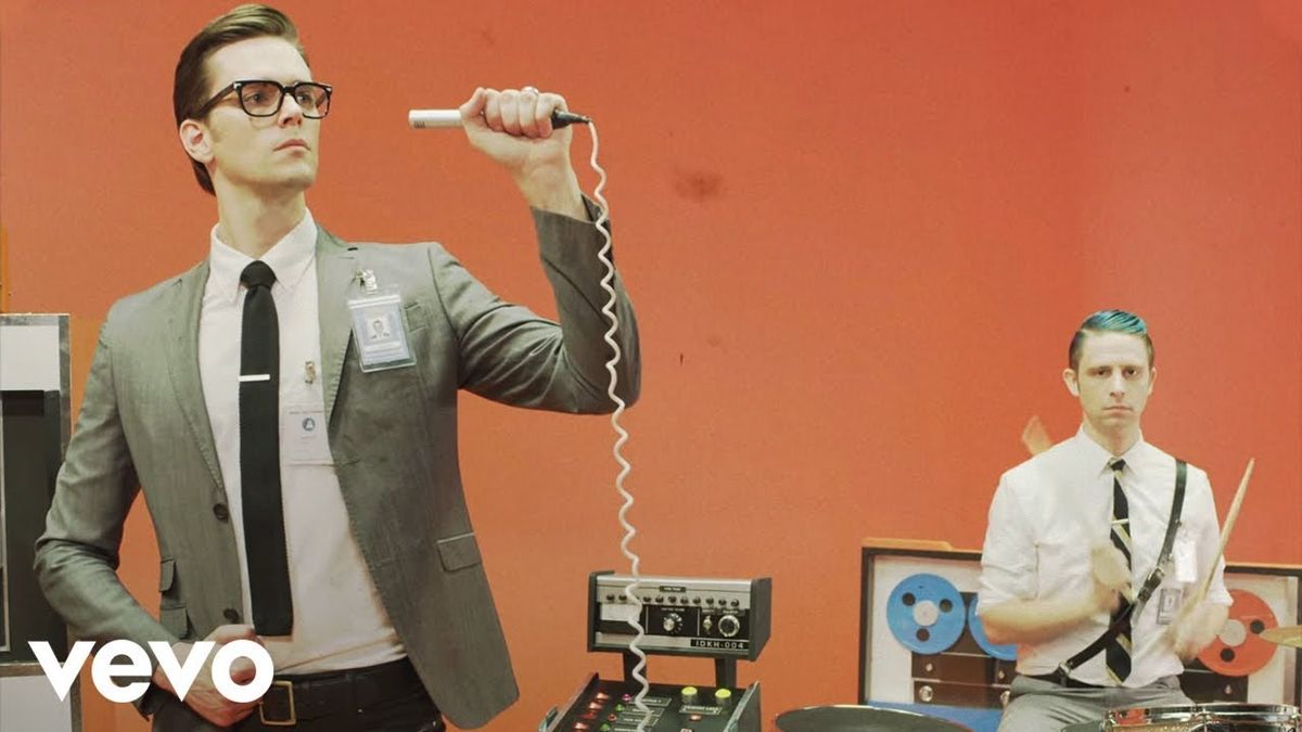 iDKHOW - I Don't Know How But They Found Me