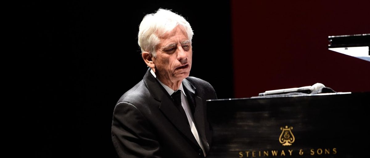 David Benoit at Coach House