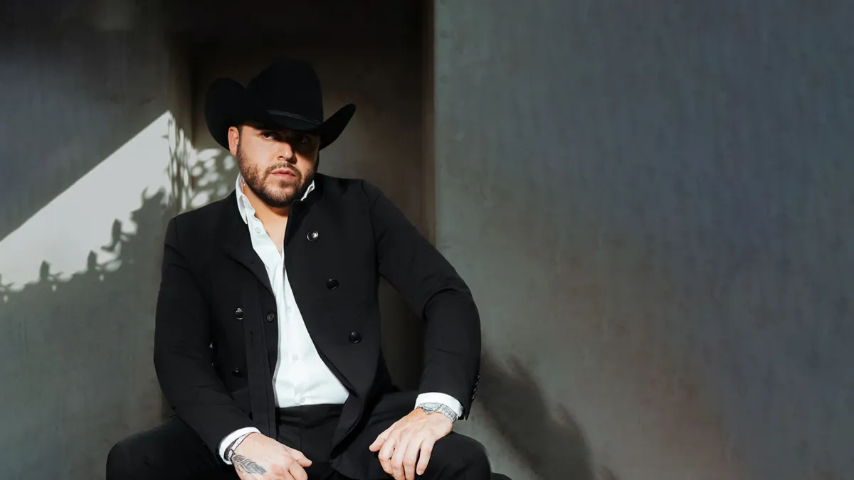 Gerardo Ortiz in Irving