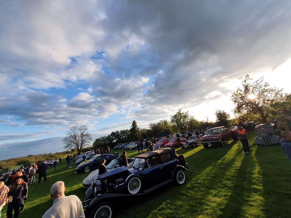 Bowling Green Classic Cars May 2022 The Bowling Green, Bromsgrove, EN May 16, 2022
