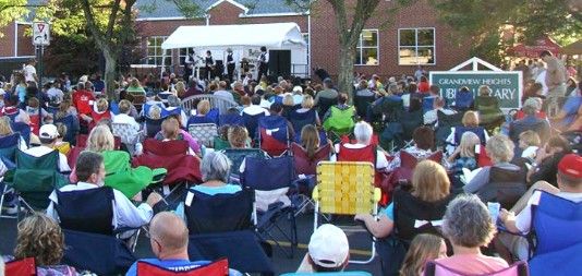 Topher James and Biscuit Brigade - Music on the Lawn Grandview Library