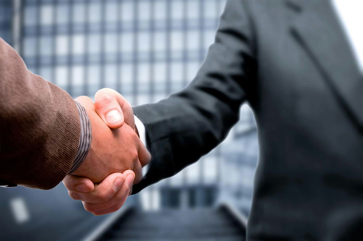 BEYOND HANDSHAKES: Modern Strategies for Effective Networking