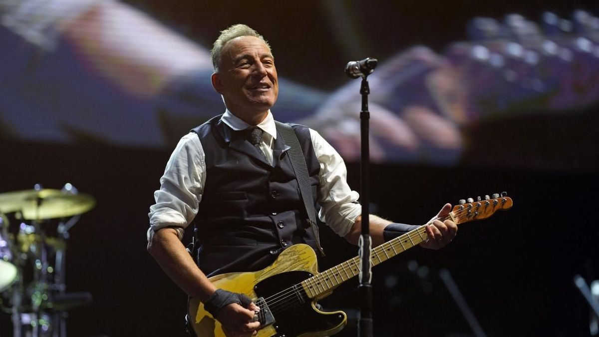 Parking The Music Man - Fayetteville