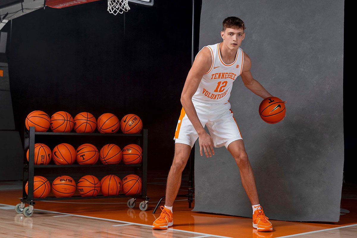 Alabama Crimson Tide at Tennessee Vols Mens Basketball at Thompson-Boling Arena at Food City Center