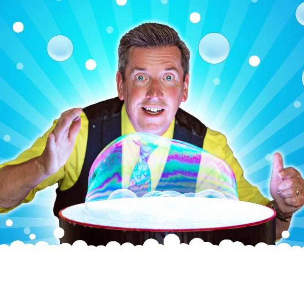 Children's entertainer "The Lovely Bubbly Show"