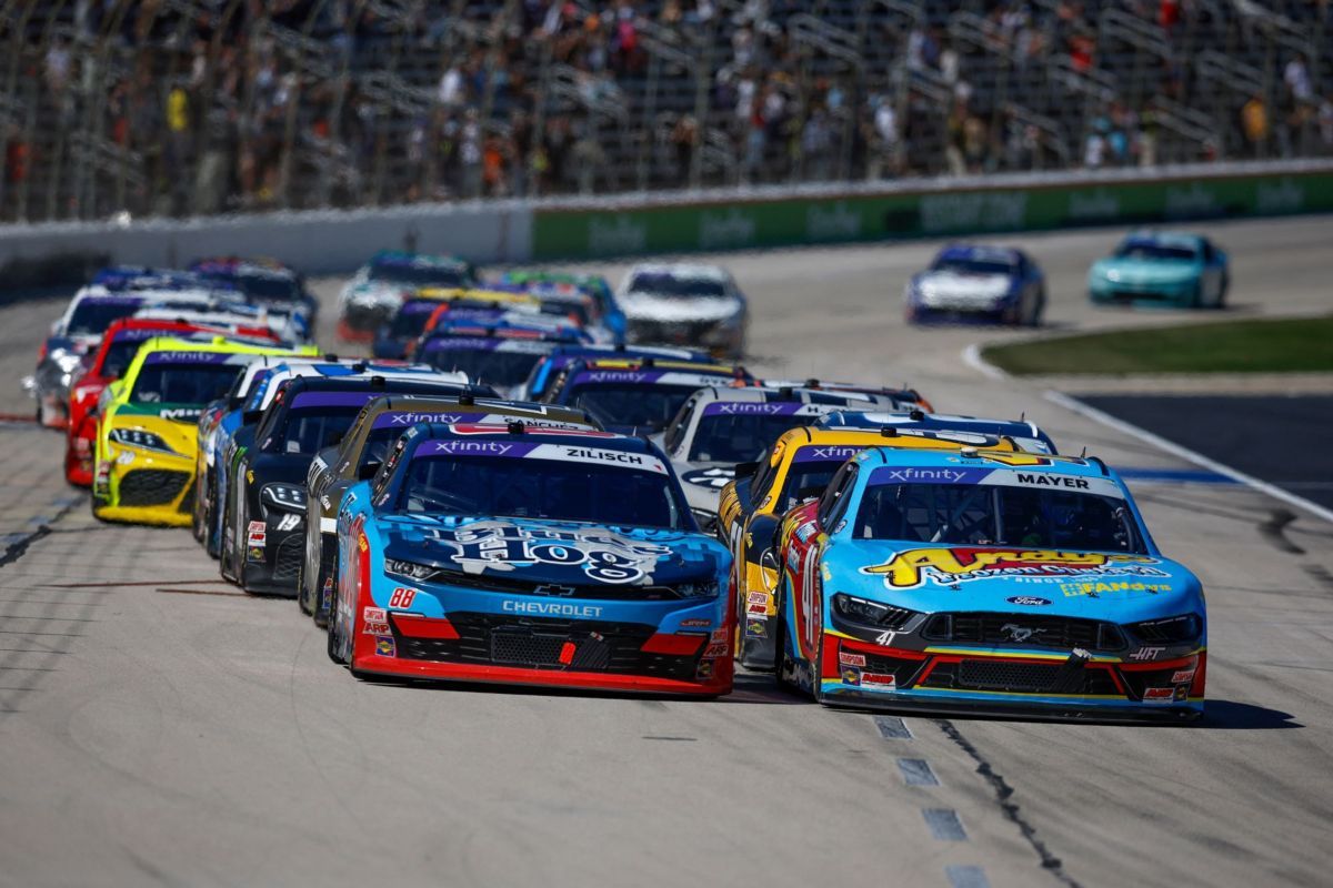 NASCAR O'Reilly Auto Parts Series: Andy's Frozen Custard 340