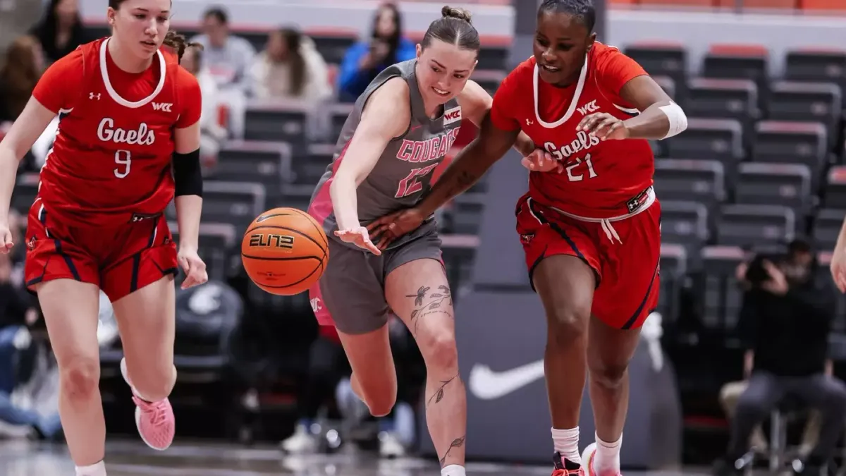 Parking Saint Mary's Gaels at Pepperdine Waves Womens Basketball