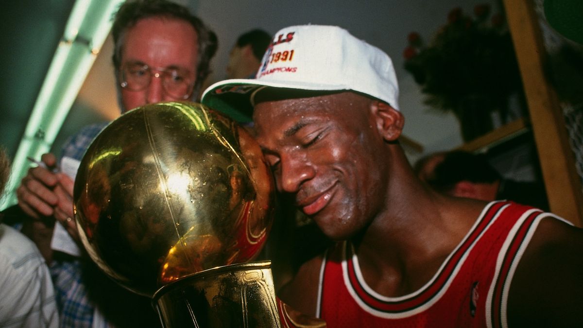 NBA Cup: Chicago Bulls at Milwaukee Bucks