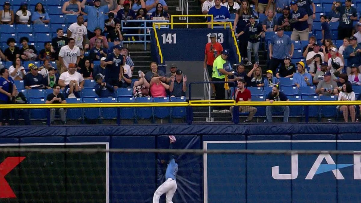 Parking Toronto Blue Jays at Tampa Bay Rays