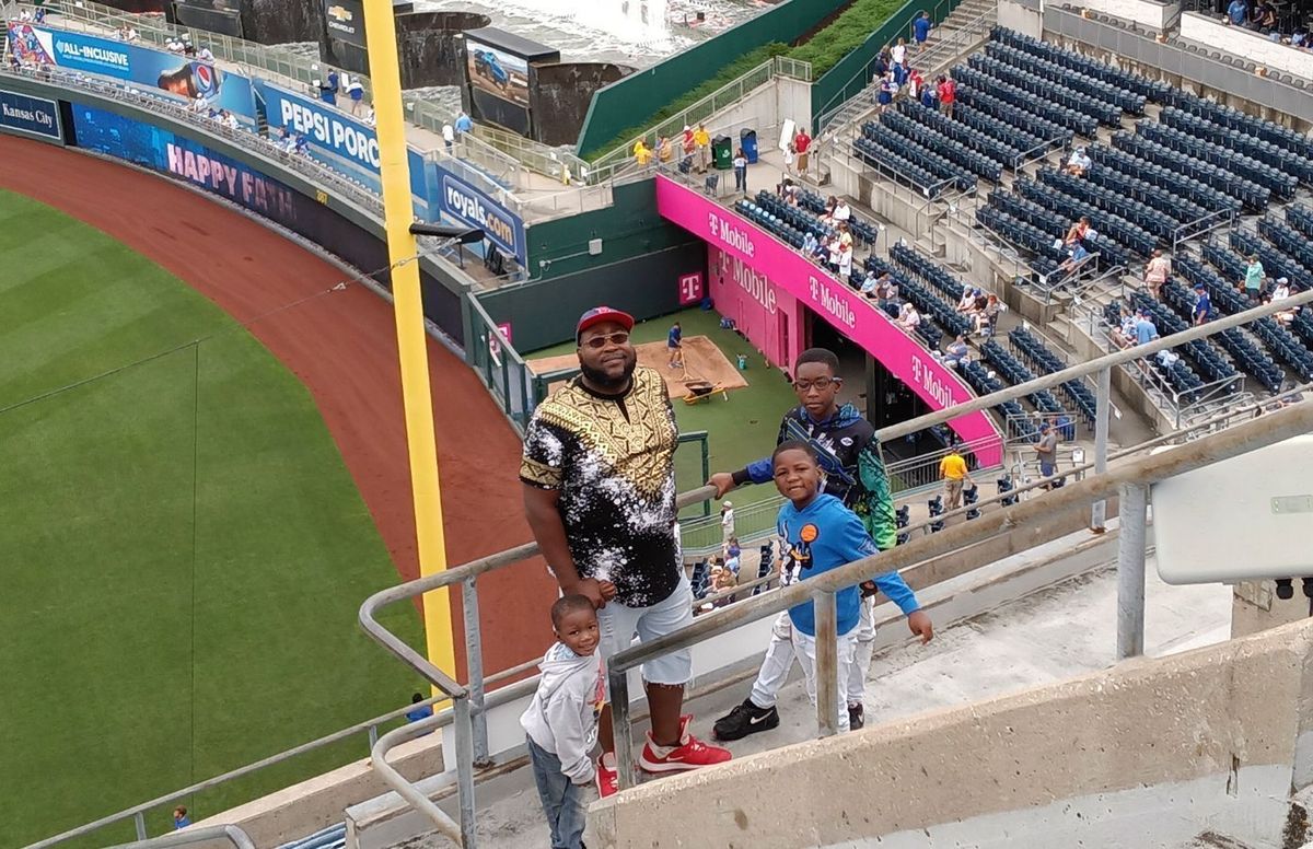 Kansas City Royals at Los Angeles Angels at Angel Stadium