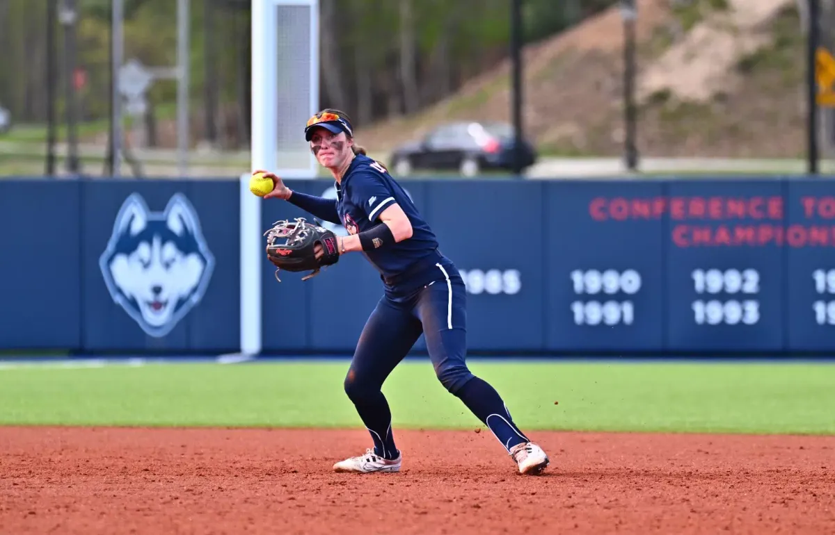 Parking St. John's Red Storm at UConn Huskies Womens Basketball