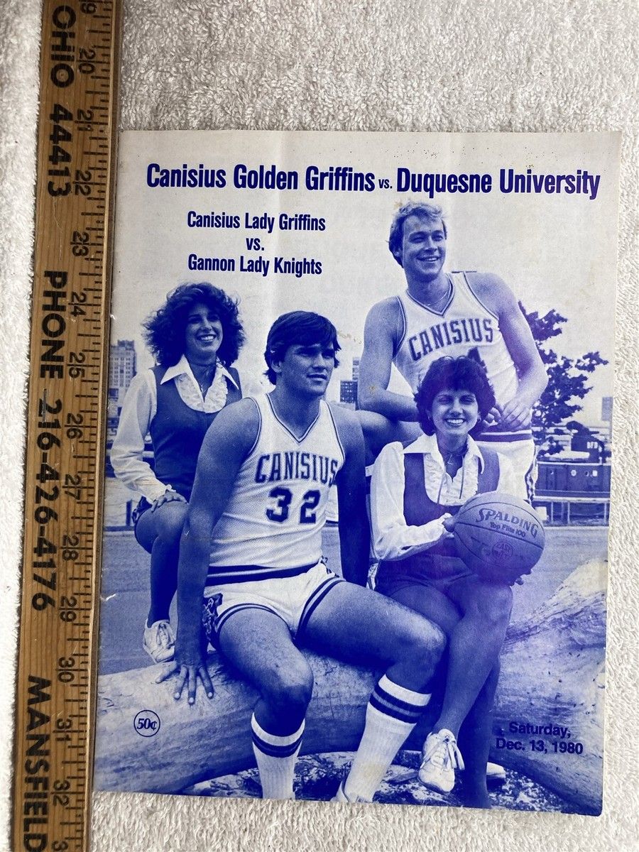 Canisius Golden Griffins at Duquesne Dukes Mens Basketball at UPMC Cooper Fieldhouse