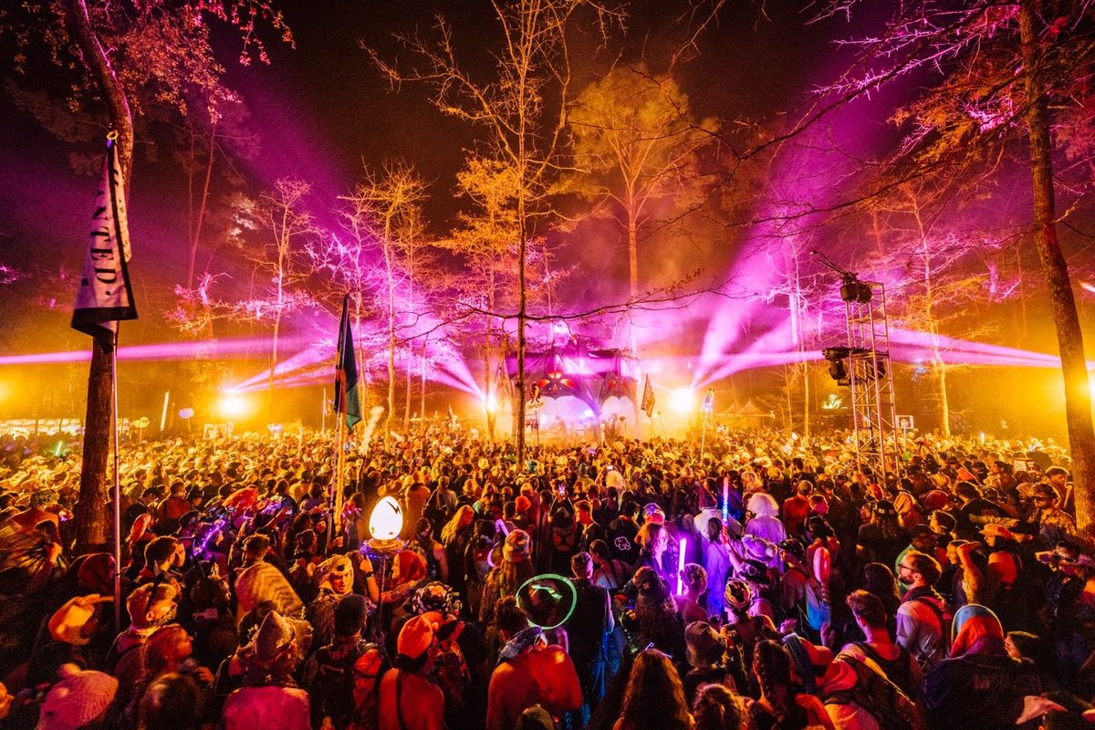 Suwannee Hulaween: The Disco Biscuits Glass Beams & Goose - 3 Day Pass