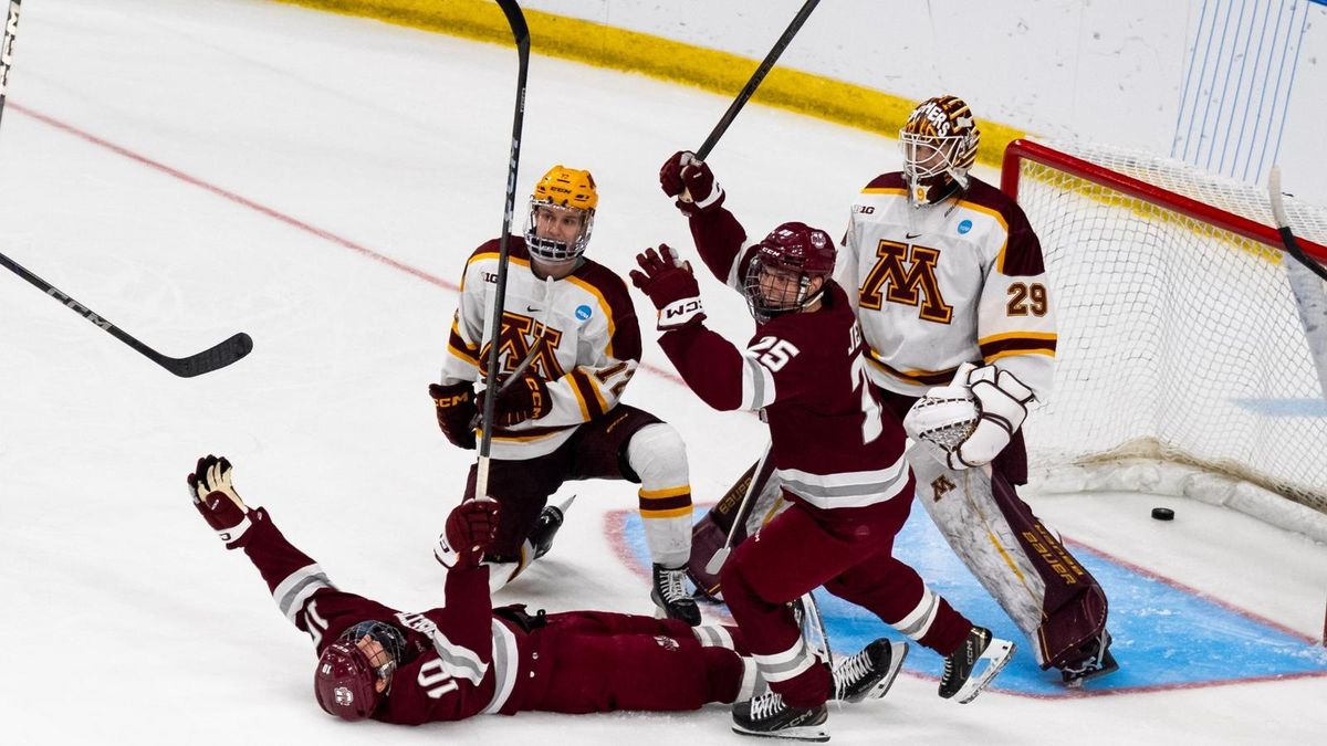 Parking UMass Minutemen at Western Michigan Broncos Mens Basketball