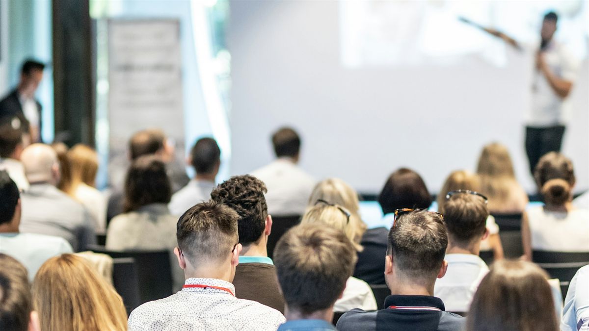 DE COURTIER ISOL\u00c9 \u00c0 COURTIER OUTILL\u00c9