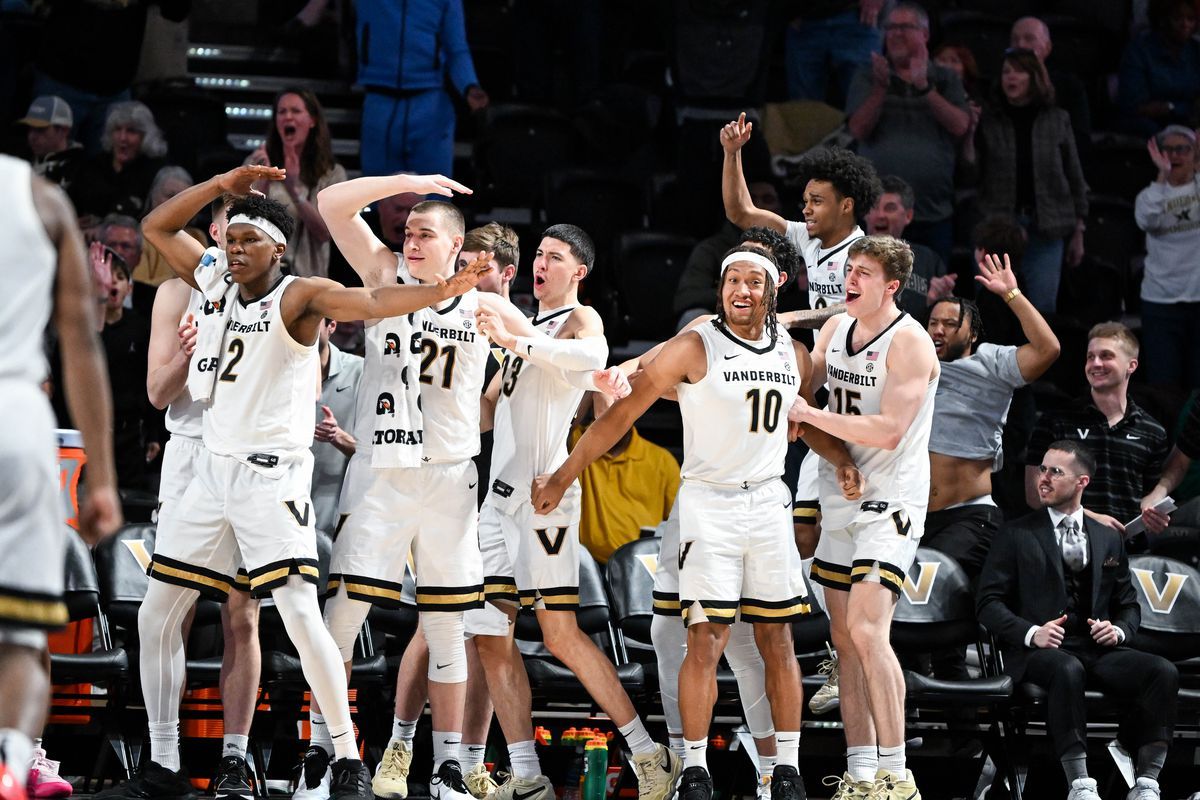 Oklahoma Sooners at Vanderbilt Commodores Mens Basketball at Vanderbilt Memorial Gym