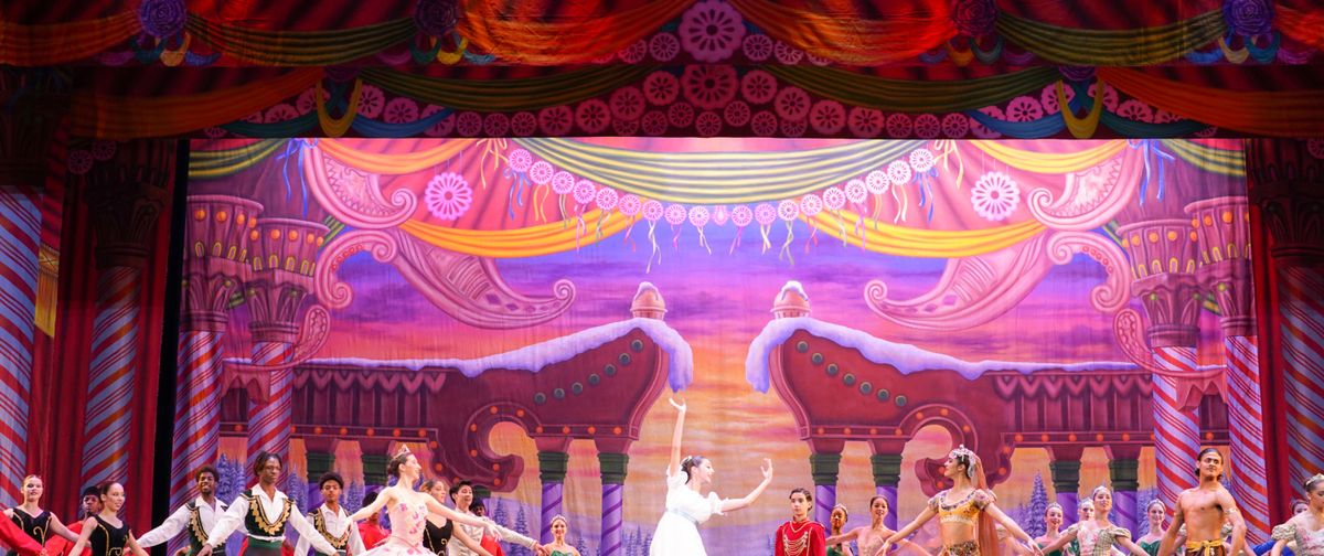 Armour Dance Theatre & New World School of the Arts: The Nutcracker